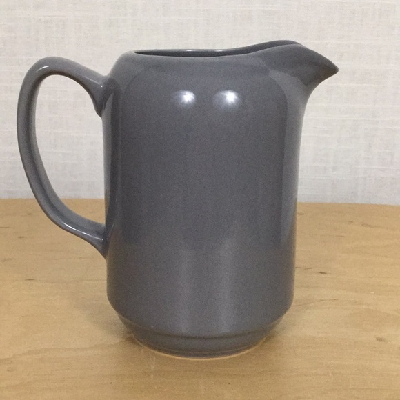 NWOT Crate & Barrel mid-century modern creamer - Picture 3 of 6